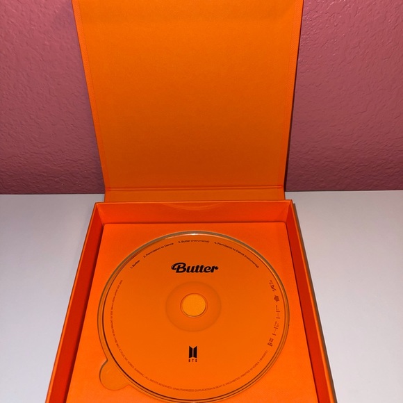 BTS - Butter (Peaches) - Picture 3 of 5